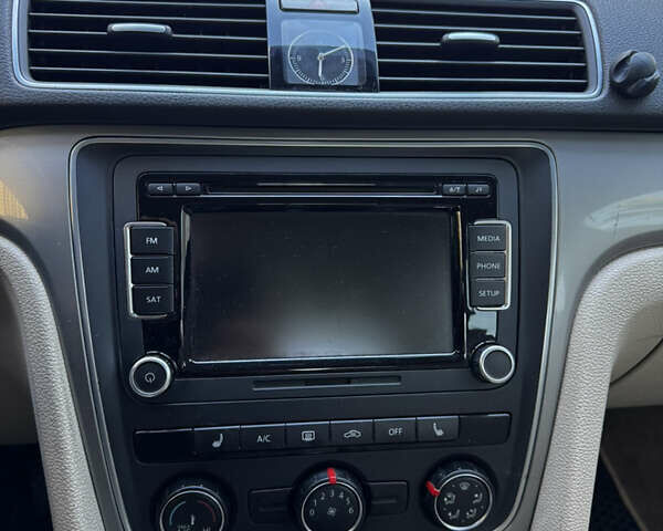 Чорний Фольксваген Пассат, об'ємом двигуна 1.8 л та пробігом 146 тис. км за 10800 $, фото 18 на Automoto.ua