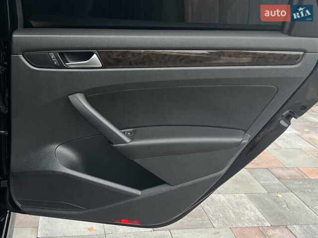 Черный Фольксваген Пассат, объемом двигателя 1.8 л и пробегом 252 тыс. км за 10600 $, фото 18 на Automoto.ua