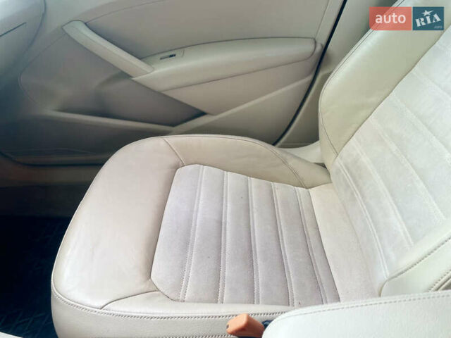 Чорний Фольксваген Пассат, об'ємом двигуна 2 л та пробігом 134 тис. км за 15700 $, фото 17 на Automoto.ua