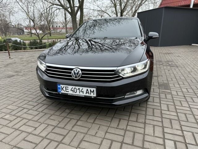 Черный Фольксваген Пассат, объемом двигателя 2 л и пробегом 237 тыс. км за 16700 $, фото 1 на Automoto.ua