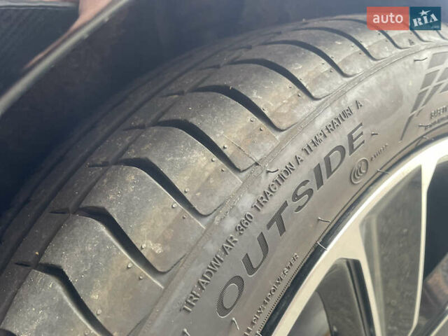 Чорний Фольксваген Пассат, об'ємом двигуна 2 л та пробігом 134 тис. км за 15700 $, фото 11 на Automoto.ua