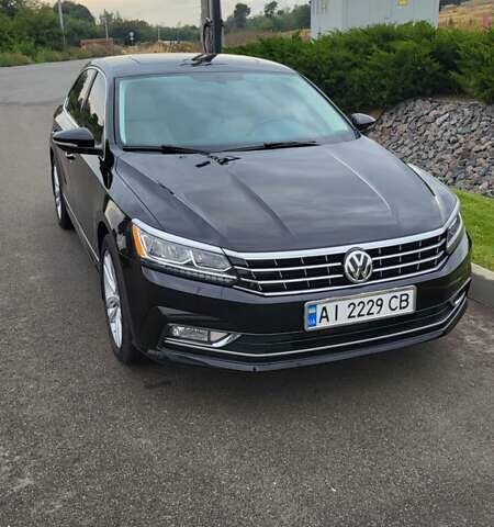 Черный Фольксваген Пассат, объемом двигателя 1.8 л и пробегом 73 тыс. км за 18000 $, фото 8 на Automoto.ua