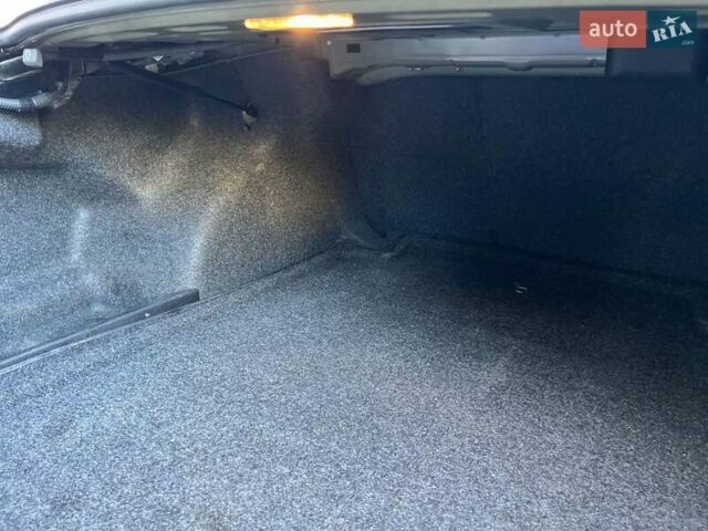 Черный Фольксваген Пассат, объемом двигателя 1.8 л и пробегом 151 тыс. км за 13000 $, фото 12 на Automoto.ua