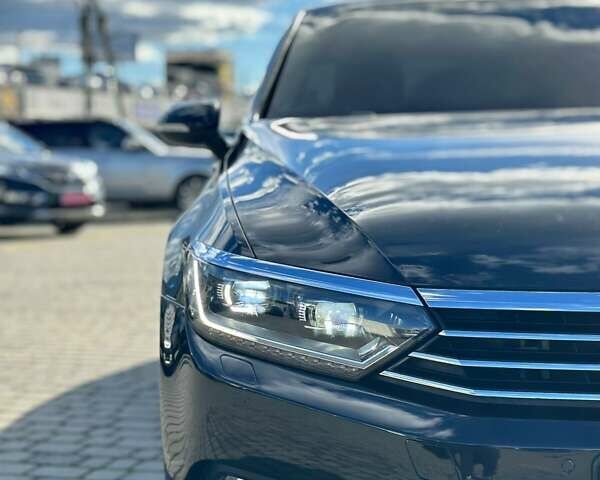 Чорний Фольксваген Пассат, об'ємом двигуна 1.97 л та пробігом 245 тис. км за 16500 $, фото 12 на Automoto.ua