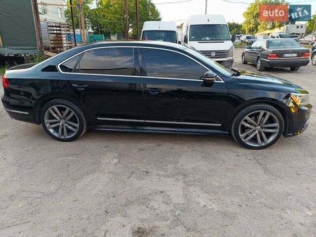 Черный Фольксваген Пассат, объемом двигателя 1.8 л и пробегом 154 тыс. км за 12200 $, фото 9 на Automoto.ua