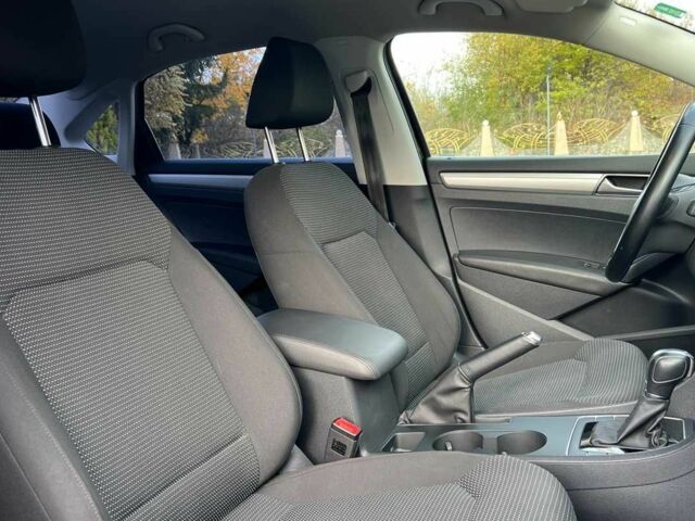 Черный Фольксваген Пассат, объемом двигателя 1.8 л и пробегом 144 тыс. км за 291 $, фото 17 на Automoto.ua