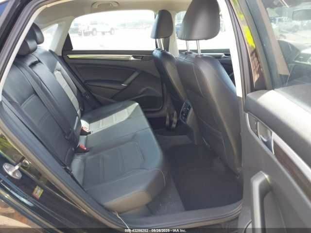 Черный Фольксваген Пассат, объемом двигателя 1.8 л и пробегом 87 тыс. км за 1400 $, фото 7 на Automoto.ua