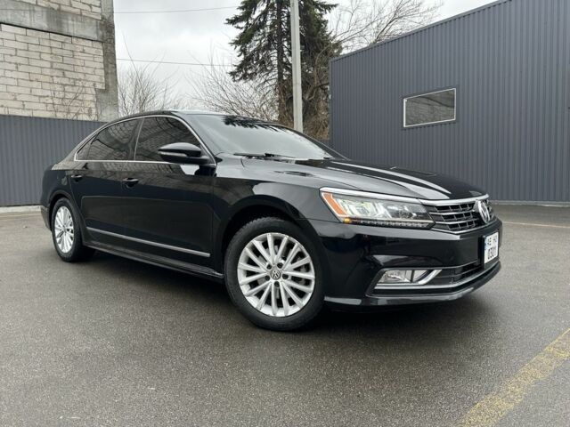 Черный Фольксваген Пассат, объемом двигателя 1.8 л и пробегом 190 тыс. км за 13800 $, фото 20 на Automoto.ua