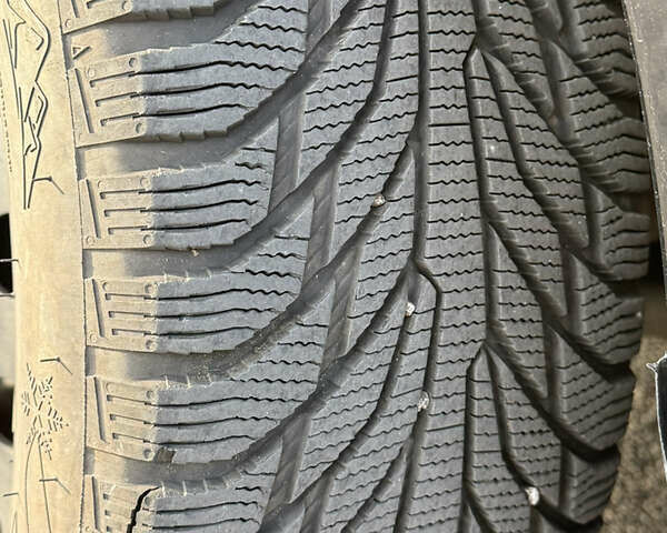 Черный Фольксваген Пассат, объемом двигателя 1.8 л и пробегом 173 тыс. км за 15300 $, фото 14 на Automoto.ua