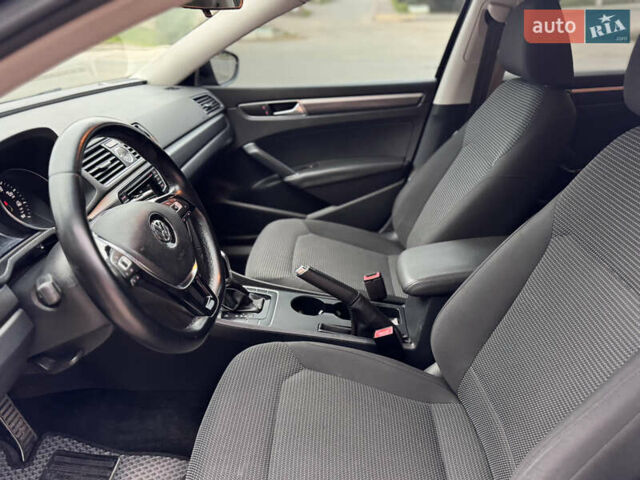 Чорний Фольксваген Пассат, об'ємом двигуна 1.8 л та пробігом 146 тис. км за 10900 $, фото 40 на Automoto.ua