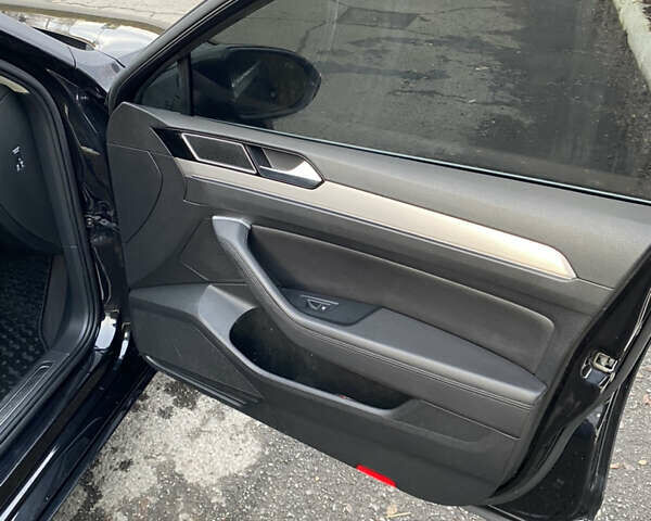 Черный Фольксваген Пассат, объемом двигателя 2 л и пробегом 278 тыс. км за 20000 $, фото 17 на Automoto.ua