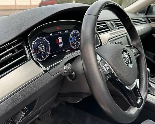 Чорний Фольксваген Пассат, об'ємом двигуна 1.97 л та пробігом 221 тис. км за 18400 $, фото 96 на Automoto.ua