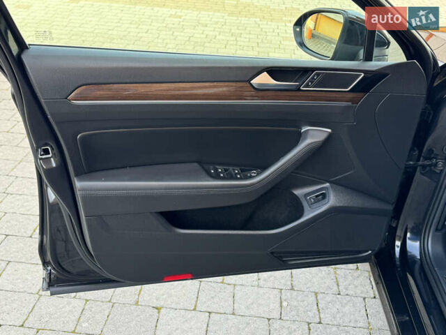 Фольксваген Пассат 2016 в Львове на Automoto.ua Черный Фольксваген Пассат, объемом двигателя 1.97 л и пробегом 290 тыс. км за 16100 $, фото 24 на Automoto.ua