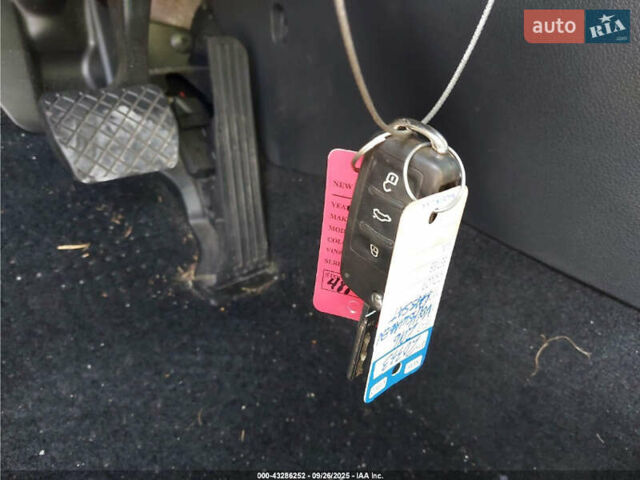 Черный Фольксваген Пассат, объемом двигателя 0 л и пробегом 87 тыс. км за 2000 $, фото 8 на Automoto.ua