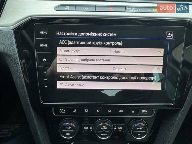 Черный Фольксваген Пассат, объемом двигателя 1.97 л и пробегом 219 тыс. км за 20000 $, фото 30 на Automoto.ua