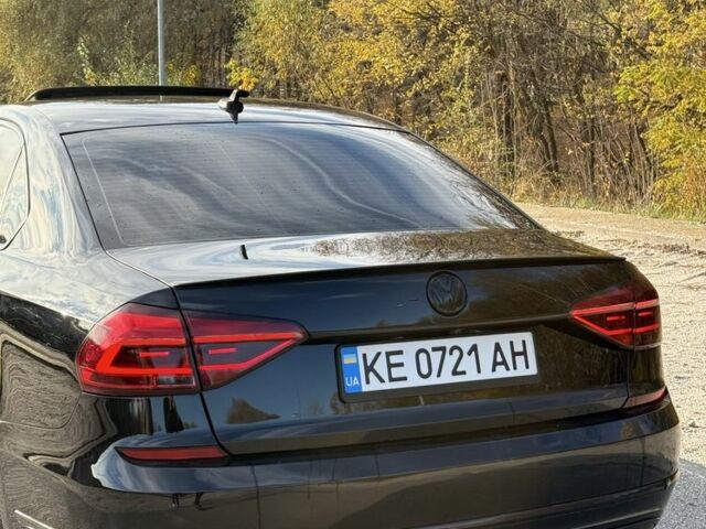 Черный Фольксваген Пассат, объемом двигателя 1.8 л и пробегом 173 тыс. км за 15300 $, фото 2 на Automoto.ua