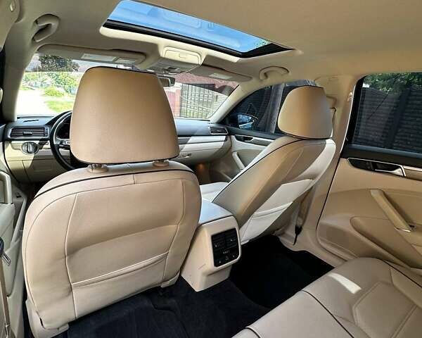 Черный Фольксваген Пассат, объемом двигателя 1.8 л и пробегом 65 тыс. км за 16500 $, фото 10 на Automoto.ua