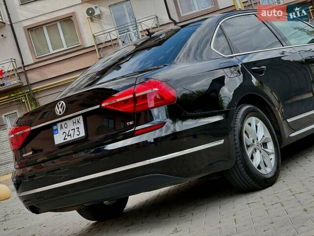 Черный Фольксваген Пассат, объемом двигателя 1.8 л и пробегом 143 тыс. км за 10600 $, фото 1 на Automoto.ua