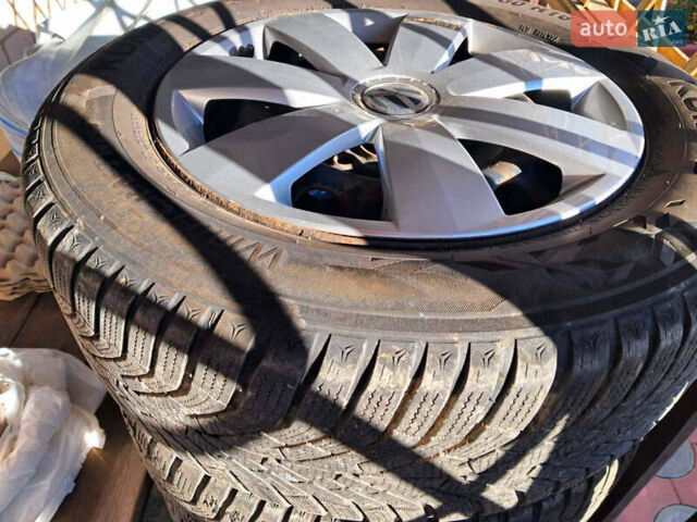 Чорний Фольксваген Пассат, об'ємом двигуна 2 л та пробігом 215 тис. км за 17300 $, фото 57 на Automoto.ua