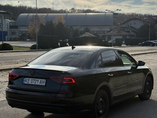 Черный Фольксваген Пассат, объемом двигателя 1.8 л и пробегом 173 тыс. км за 15300 $, фото 3 на Automoto.ua