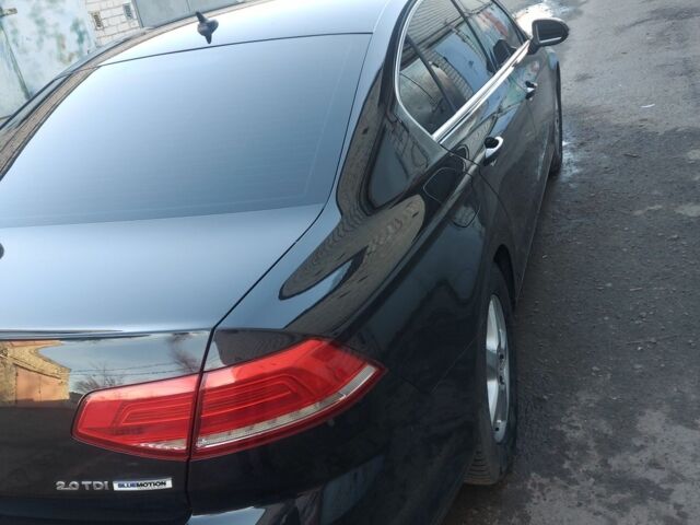 Черный Фольксваген Пассат, объемом двигателя 2 л и пробегом 273 тыс. км за 15800 $, фото 5 на Automoto.ua