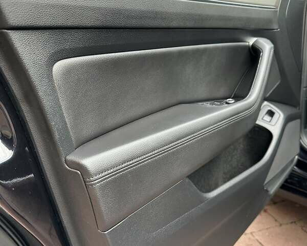 Чорний Фольксваген Пассат, об'ємом двигуна 1.97 л та пробігом 221 тис. км за 18400 $, фото 89 на Automoto.ua