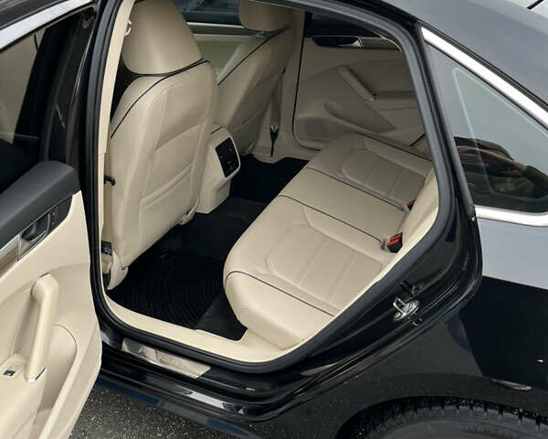 Чорний Фольксваген Пассат, об'ємом двигуна 1.8 л та пробігом 105 тис. км за 12500 $, фото 15 на Automoto.ua