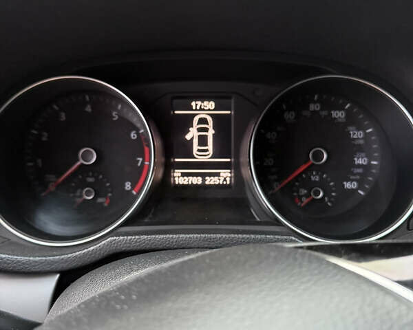 Черный Фольксваген Пассат, объемом двигателя 1.8 л и пробегом 103 тыс. км за 11000 $, фото 7 на Automoto.ua