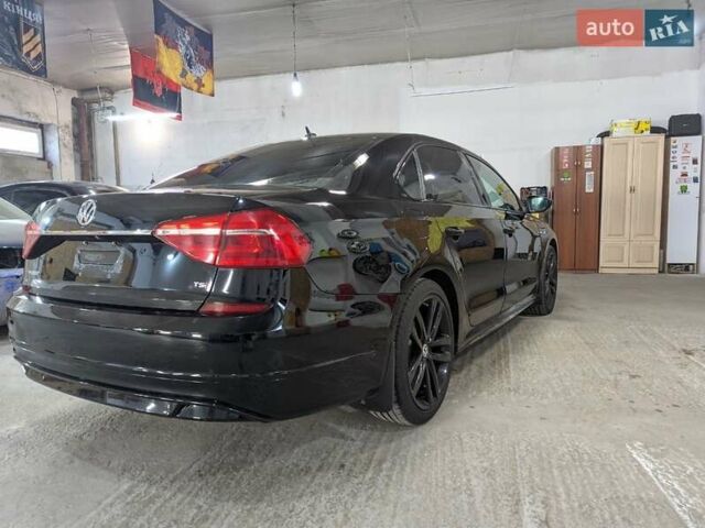 Черный Фольксваген Пассат, объемом двигателя 1.8 л и пробегом 142 тыс. км за 14500 $, фото 4 на Automoto.ua