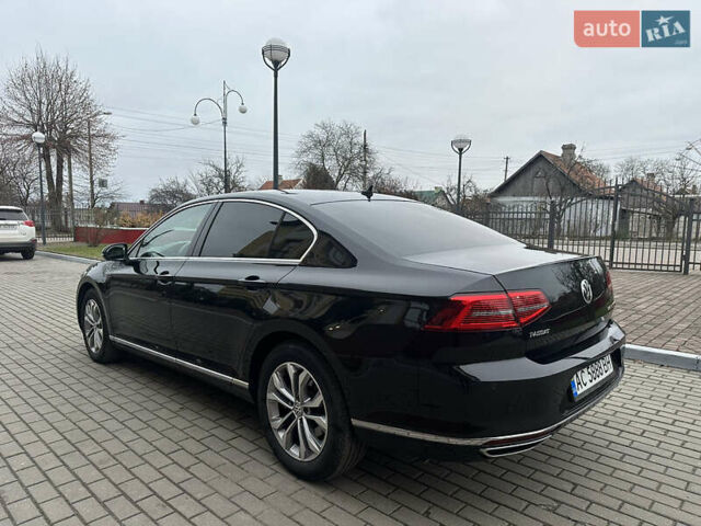 Черный Фольксваген Пассат, объемом двигателя 2 л и пробегом 270 тыс. км за 15600 $, фото 30 на Automoto.ua