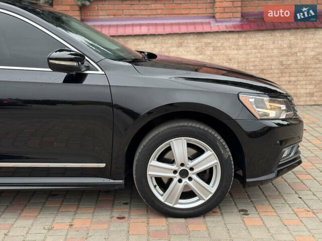 Чорний Фольксваген Пассат, об'ємом двигуна 1.8 л та пробігом 146 тис. км за 10900 $, фото 10 на Automoto.ua