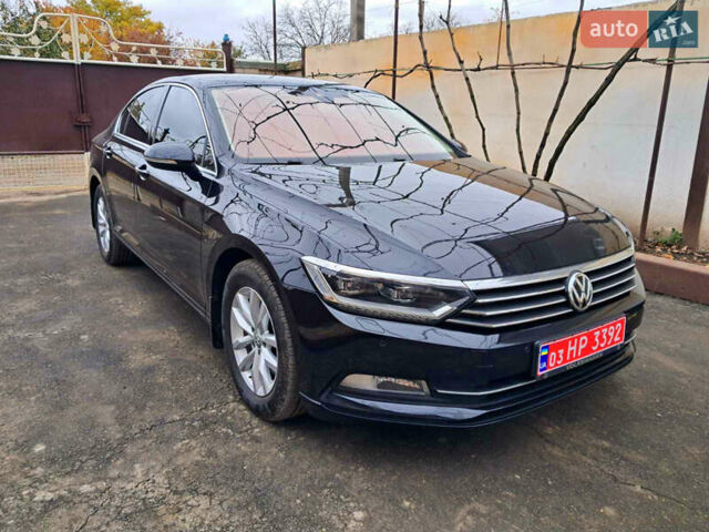 Черный Фольксваген Пассат, объемом двигателя 2 л и пробегом 215 тыс. км за 16800 $, фото 4 на Automoto.ua