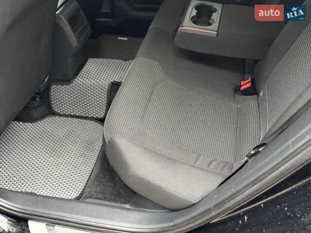 Чорний Фольксваген Пассат, об'ємом двигуна 1.8 л та пробігом 146 тис. км за 10900 $, фото 47 на Automoto.ua