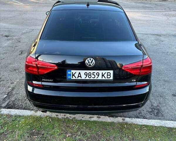 Чорний Фольксваген Пассат, об'ємом двигуна 1.8 л та пробігом 213 тис. км за 11000 $, фото 9 на Automoto.ua