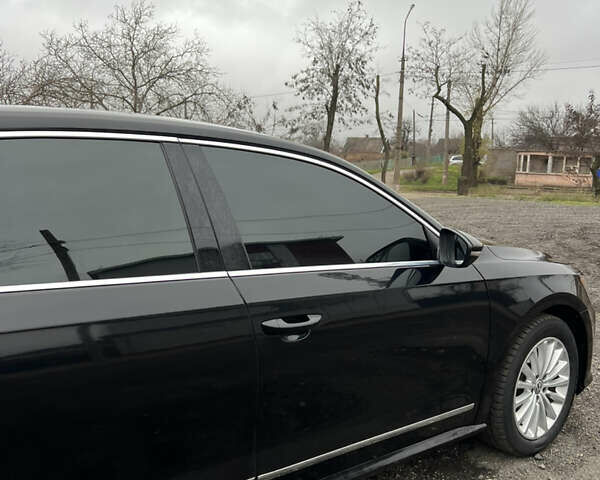 Чорний Фольксваген Пассат, об'ємом двигуна 1.8 л та пробігом 106 тис. км за 13000 $, фото 18 на Automoto.ua