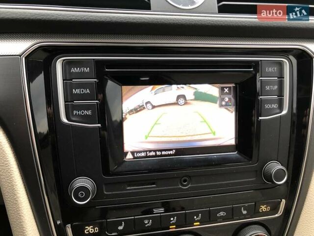 Чорний Фольксваген Пассат, об'ємом двигуна 1.8 л та пробігом 200 тис. км за 13700 $, фото 31 на Automoto.ua