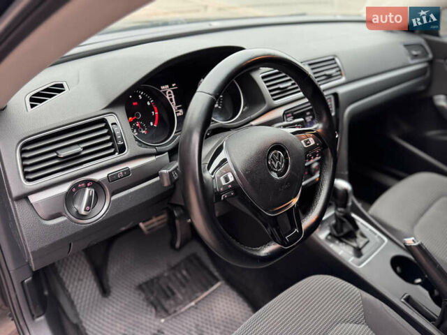 Чорний Фольксваген Пассат, об'ємом двигуна 1.8 л та пробігом 146 тис. км за 10900 $, фото 35 на Automoto.ua