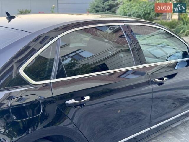 Черный Фольксваген Пассат, объемом двигателя 1.8 л и пробегом 216 тыс. км за 11999 $, фото 30 на Automoto.ua