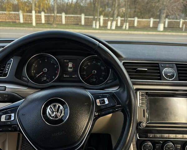 Черный Фольксваген Пассат, объемом двигателя 1.8 л и пробегом 168 тыс. км за 15500 $, фото 18 на Automoto.ua