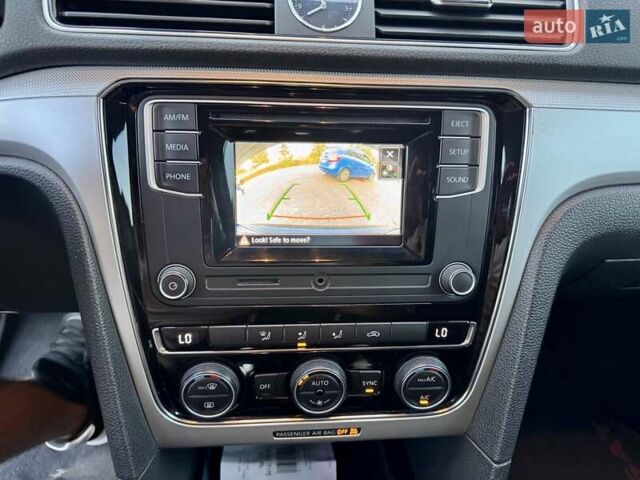 Черный Фольксваген Пассат, объемом двигателя 1.8 л и пробегом 216 тыс. км за 11999 $, фото 47 на Automoto.ua