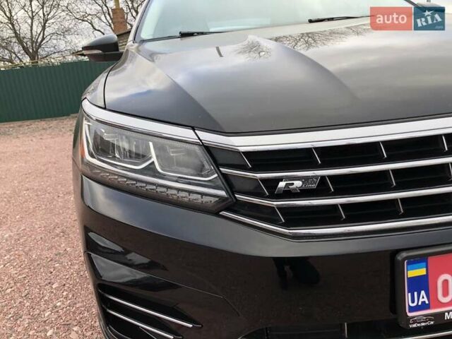 Чорний Фольксваген Пассат, об'ємом двигуна 1.8 л та пробігом 200 тис. км за 13700 $, фото 18 на Automoto.ua