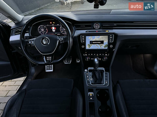 Черный Фольксваген Пассат, объемом двигателя 1.97 л и пробегом 240 тыс. км за 18800 $, фото 13 на Automoto.ua