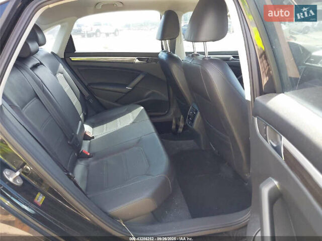 Черный Фольксваген Пассат, объемом двигателя 0 л и пробегом 87 тыс. км за 2000 $, фото 5 на Automoto.ua