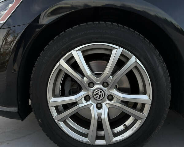 Черный Фольксваген Пассат, объемом двигателя 1.8 л и пробегом 168 тыс. км за 15500 $, фото 22 на Automoto.ua