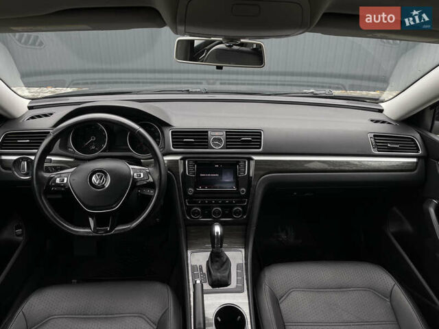 Чорний Фольксваген Пассат, об'ємом двигуна 1.8 л та пробігом 205 тис. км за 13100 $, фото 10 на Automoto.ua
