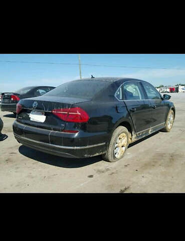 Черный Фольксваген Пассат, объемом двигателя 1.8 л и пробегом 103 тыс. км за 11000 $, фото 12 на Automoto.ua