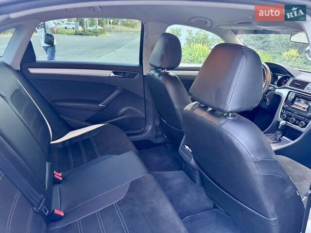 Черный Фольксваген Пассат, объемом двигателя 1.8 л и пробегом 216 тыс. км за 11999 $, фото 61 на Automoto.ua