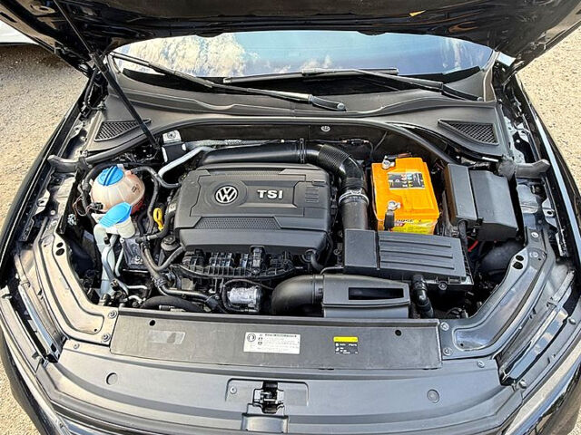 Черный Фольксваген Пассат, объемом двигателя 1.8 л и пробегом 170 тыс. км за 13999 $, фото 7 на Automoto.ua