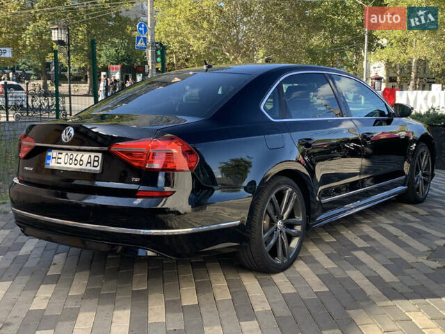 Черный Фольксваген Пассат, объемом двигателя 1.8 л и пробегом 210 тыс. км за 11800 $, фото 8 на Automoto.ua