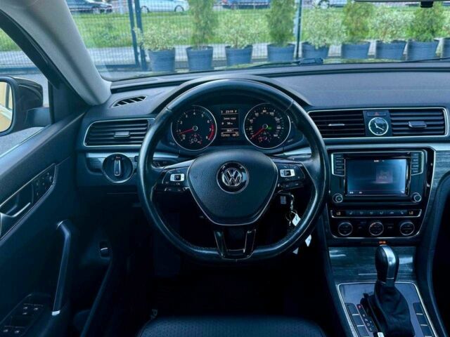 Чорний Фольксваген Пассат, об'ємом двигуна 1.8 л та пробігом 203 тис. км за 13900 $, фото 9 на Automoto.ua